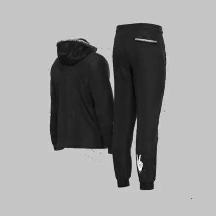 United 2.0 Black Tracksuit (1)
